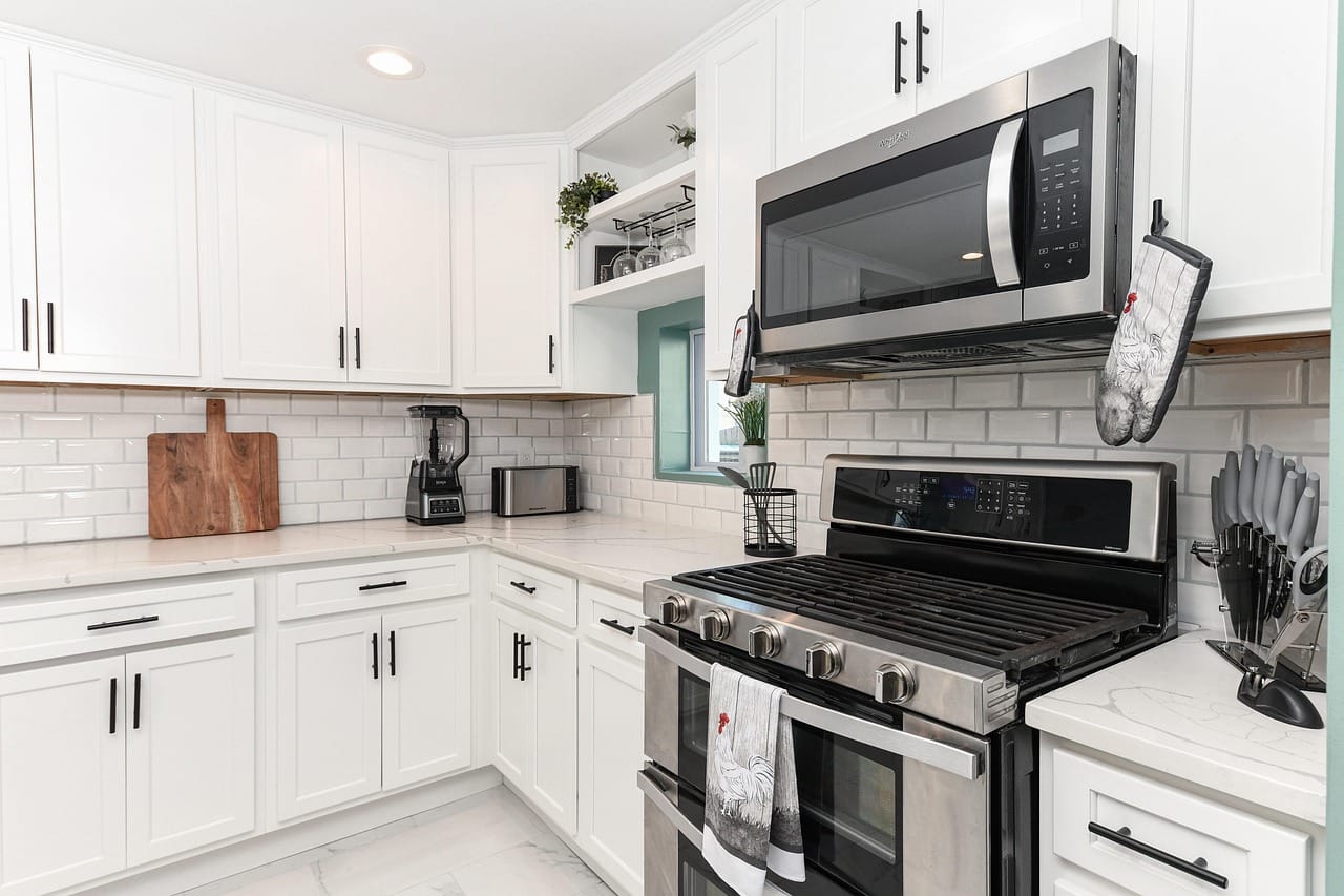 truhomereo-kitchen-7706307_1280